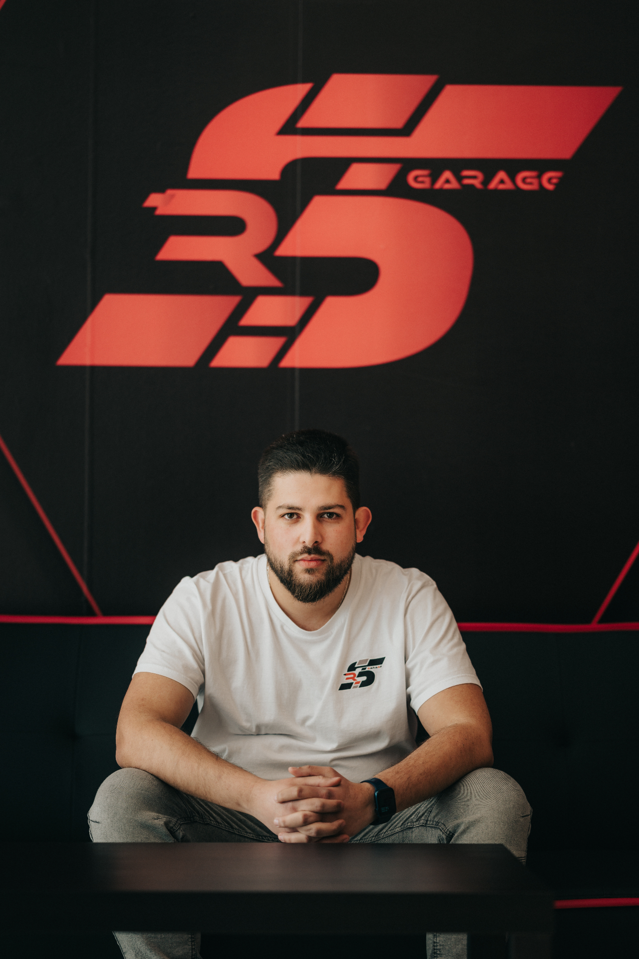 Кирил Стоянов, основател на SimRacing Garage
